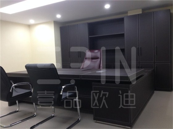 重慶紫荊醫療辦公家具-凱旋辦公家具系列板式大班臺