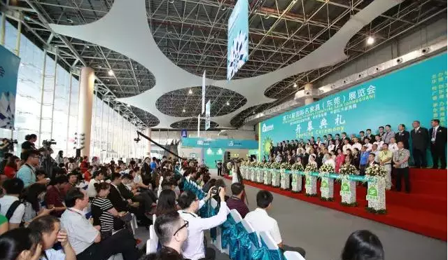 提前體驗(yàn)2016年開(kāi)年第一大專(zhuān)業(yè)家具展——第35屆國(guó)際名家具（東莞）展覽會(huì)