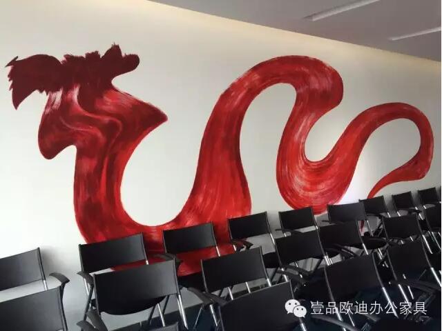 【央視新聞客戶端】京東JD讓老百姓放心網(wǎng)購(gòu)，壹品歐迪讓京東JD綠色辦公