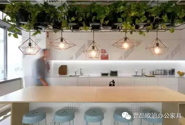 為什么辦公室里一定要養(yǎng)植物？-壹品歐迪辦公家具