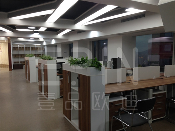 重慶紫荊醫療-壹品歐迪成都辦公家具定制工程案例